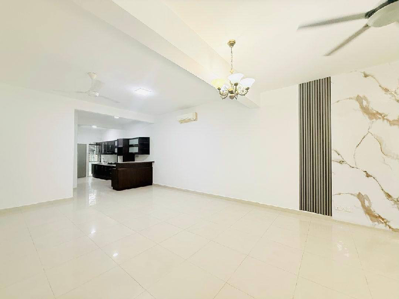 FOR RENT  2-Storey Superlink Taman Serin Ukay Ampang 5 Bedrooms - photo 2