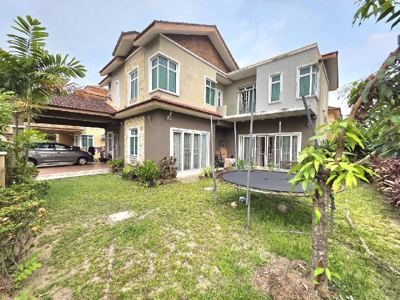FOR SALE | Fully Renovated Double-Storey Bungalow @ Desa Pinggiran Putra, Kajang - photo 4
