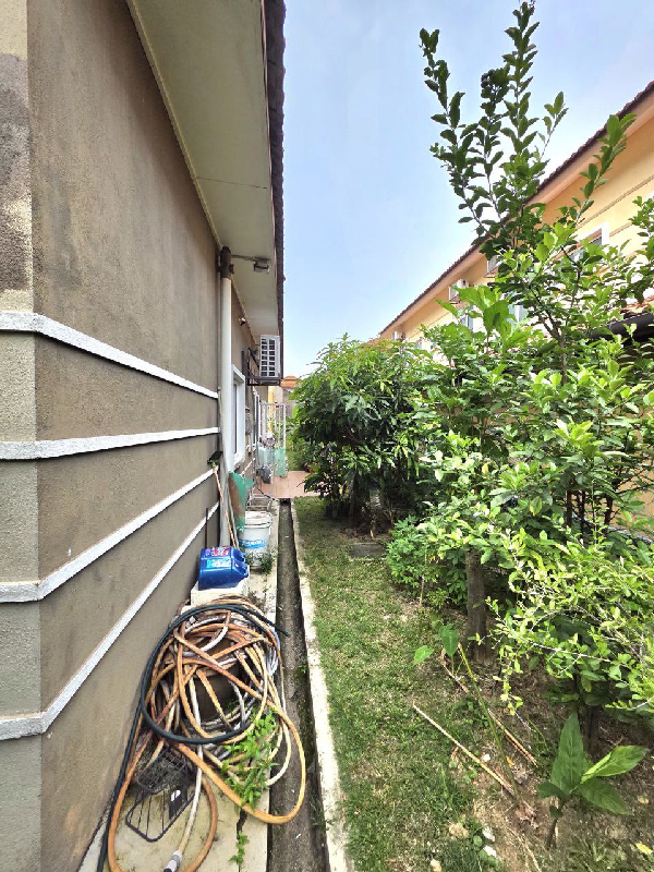 FOR SALE | Fully Renovated Double-Storey Bungalow @ Desa Pinggiran Putra, Kajang - photo 8