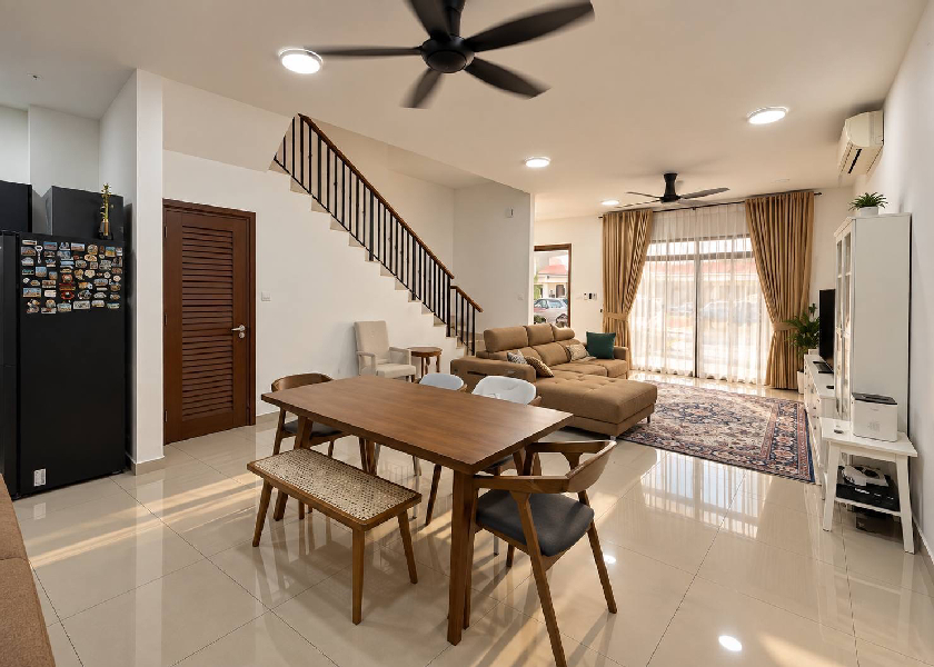 FOR SALE | DOUBLE STOREY TERRACE HOUSESETIA SAFIRO, CYBERJAYATYPE OLIVERIA ELDESEO  PHASE 2 - photo 8