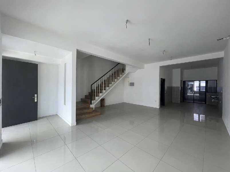 FOR SALE | DOUBLE STOREY TERRACE HOUSESERENIA ANIRA, BANDAR SERENIA, SEPANG - photo 6