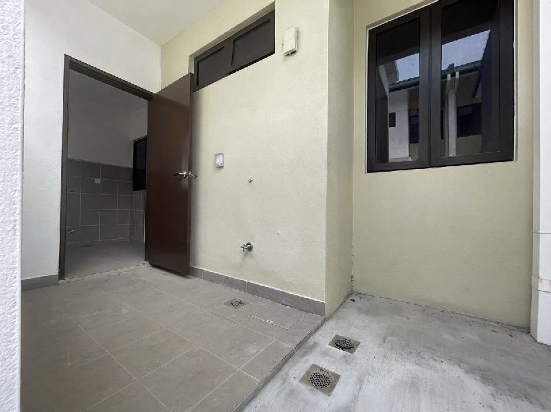 FOR SALE | DOUBLE STOREY TERRACE HOUSESERENIA ANIRA, BANDAR SERENIA, SEPANG - photo 10