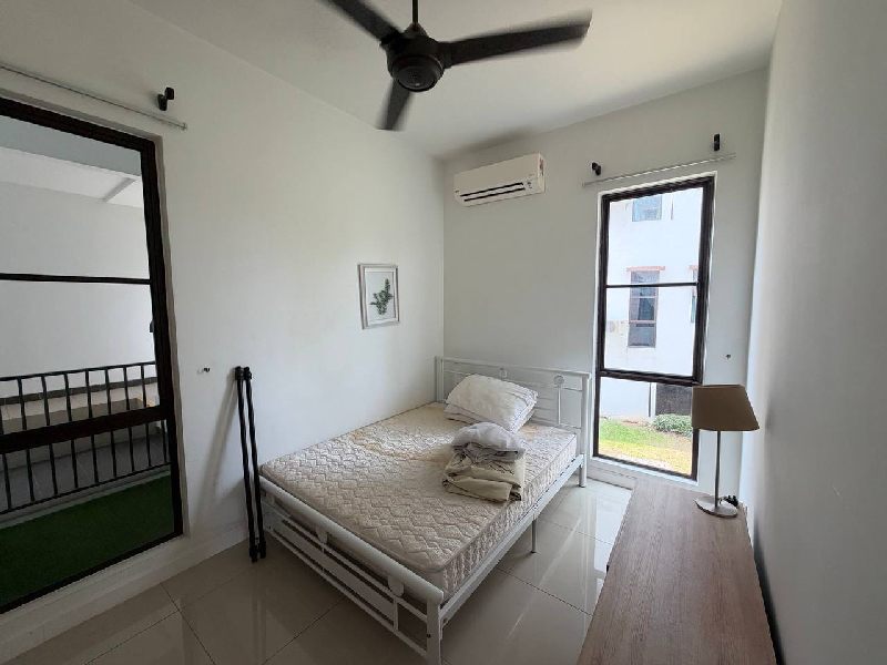 EXCLUSIVE | FOR SALE | ISLE OF KAMARES @ SETIA ECO GLADES Cyberjaya, Selangor  Facing Lake  - photo 12