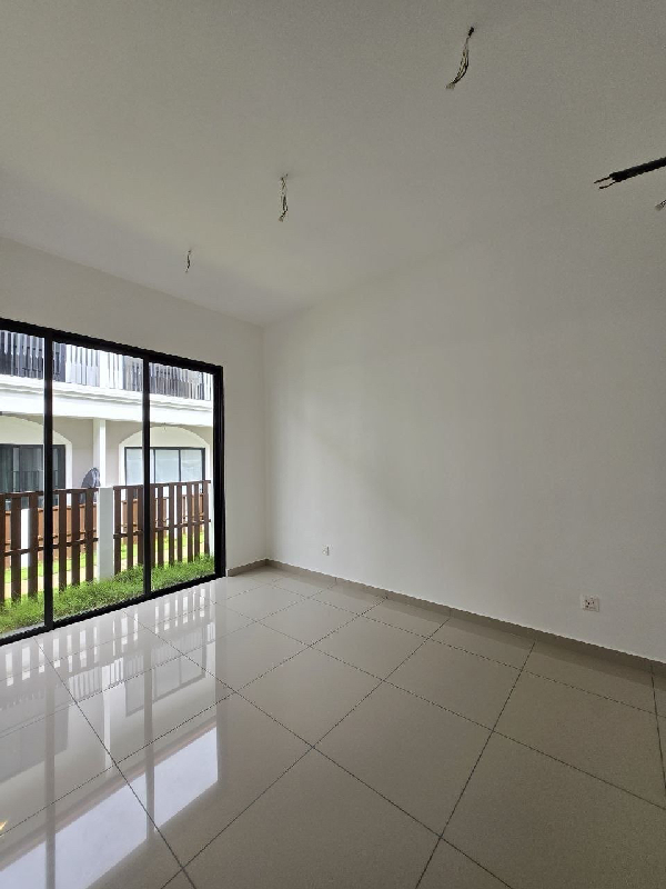 FOR RENT | SETIA SAFIRO @ ADELLA, CYBERJAYACompleted Phase 3 | Near Clubhouse | Partly Furnished - photo 5