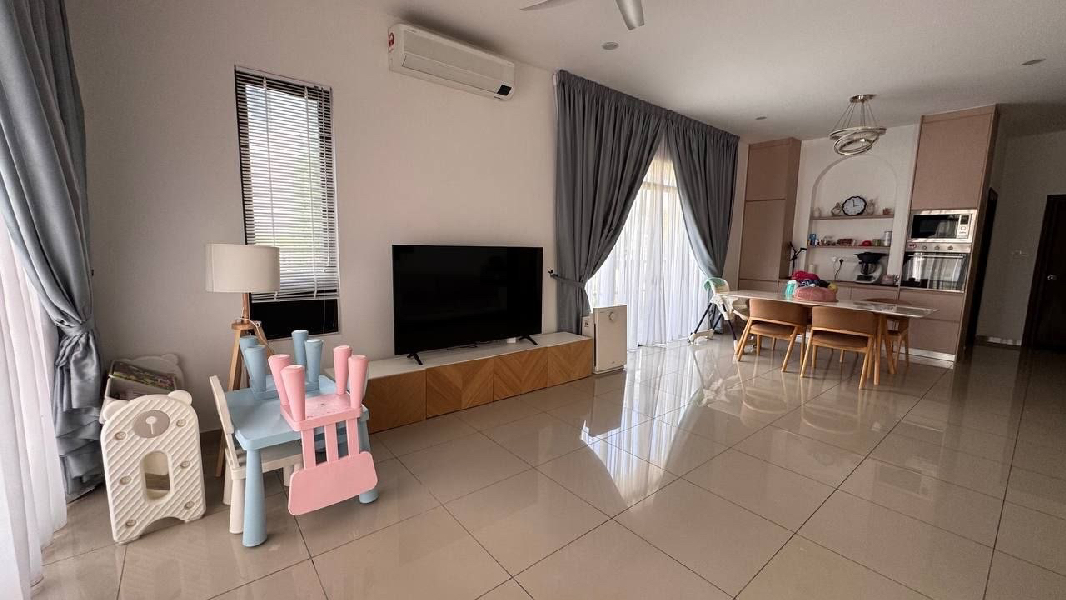 FOR RENT | EXCLUSIVE LISTING SETIA SAFIRO, CYBER 10, CYBERJAYA | END LOT - photo 3