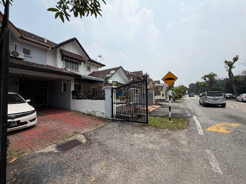 FOR SALE | DOUBLE STOREY TERRACE HOUSE USJ 17, Subang Jaya - photo 4