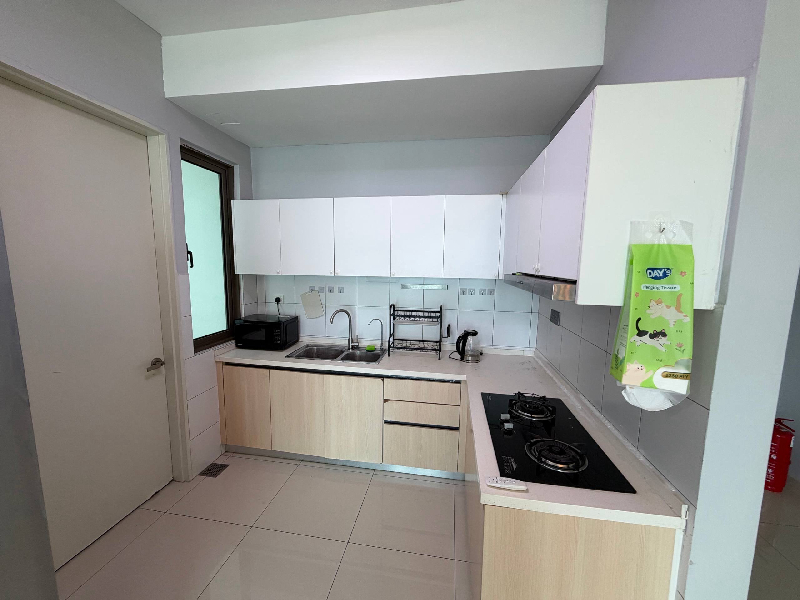 FOR RENT | LAKEPOINT RESIDENCE @ CYBERJAYA Fully Furnished | 1,100 sq.ft. - photo 12