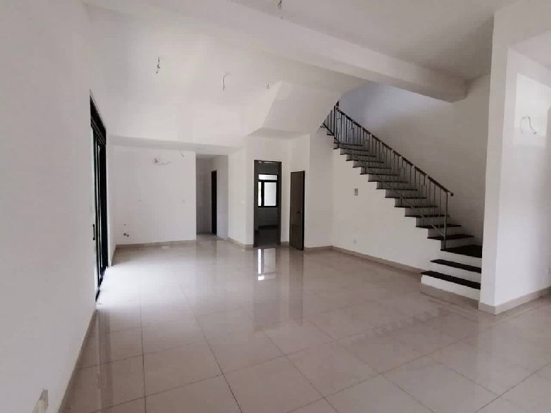 FOR SALE | END LOT DOUBLE STOREY TERRACE Maple Residence, Laman View, Cyberjaya | Type Begonia - photo 3