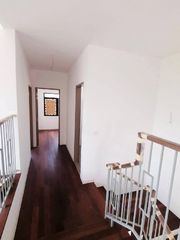 FOR SALE | END LOT DOUBLE STOREY TERRACE Maple Residence, Laman View, Cyberjaya | Type Begonia - photo 8