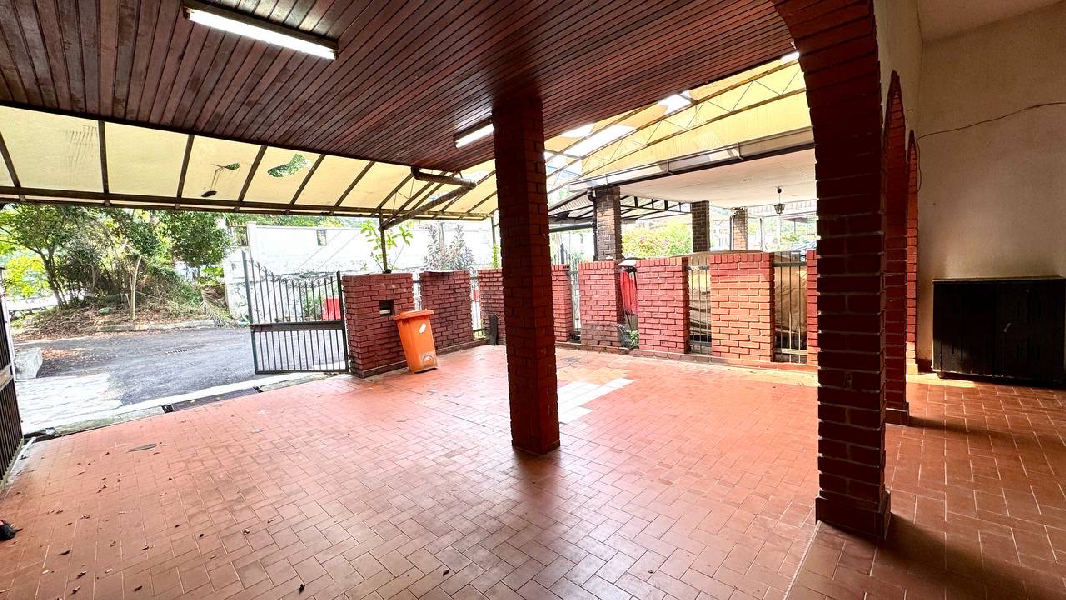 FOR SALE | 2.5-STOREY TERRACE HOUSESeksyen 11, Bandar Shah Alam, Selangor - photo 8