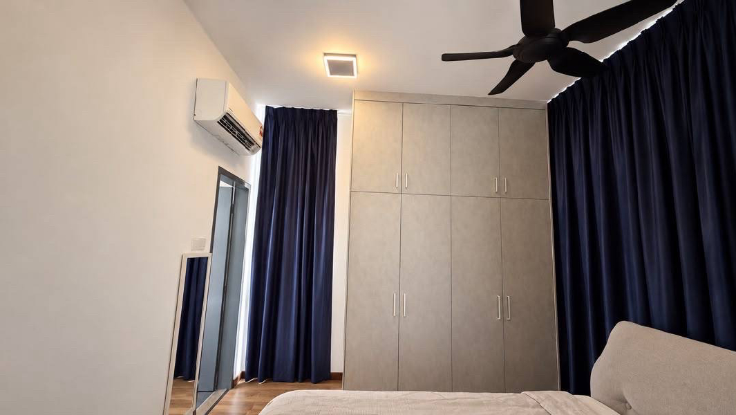 FOR SALE | LAKEFRONT HOMES PR1MA, CYBERJAYACorner Unit | Freehold | Level 21 - photo 9