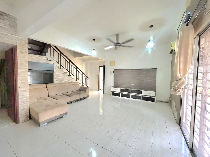 FOR SALE | CORNER LOT DOUBLE STOREY TERRACE HOUSEBandar Saujana Putra (BSP), SP7, Jenjarom, Selangor - photo 4