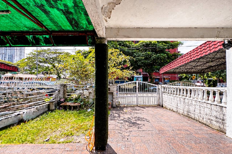 FOR SALE | DOUBLE STOREY TERRACE HOUSETaman Desaria, PJS 5, Petaling Jaya, Selangor - photo 5