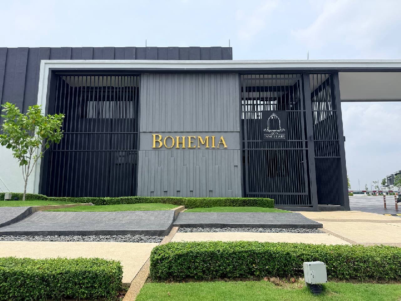 [20 ft side land] 2-STOREY SEMI-D Type BOHEMIA Eco Sanctuary, Teluk Panglima Garang, Selangor - photo 2