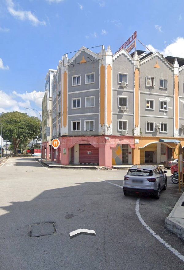 FOR SALE | 3-STOREY CORNER LOT HOTEL Bandar Hilir, Melaka - photo 2