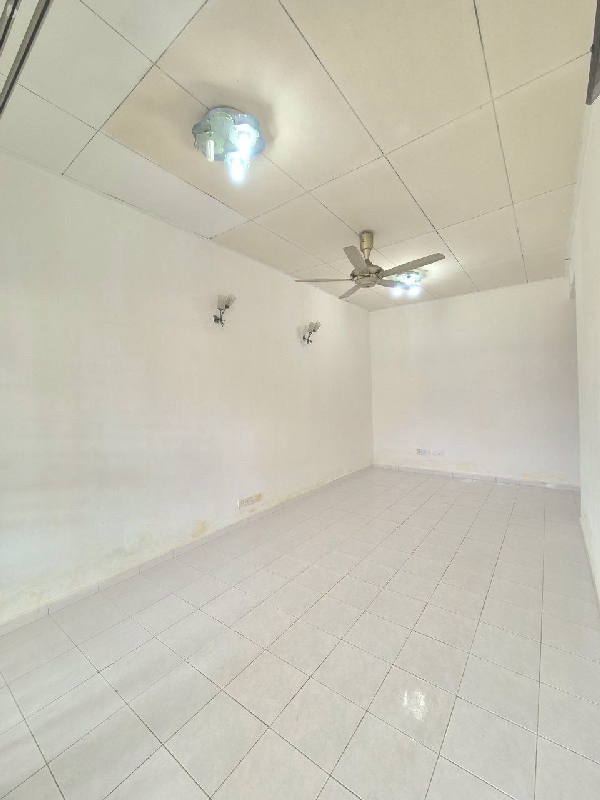 TERMURAH! 1-STOREY HOUSE FOR SALE Jalan Tanjung Rhu, Jalan Kebun, Seksyen 30, Shah Alam - photo 6