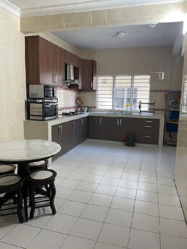 FOR SALE | FULLY EXTENDED END-LOT DOUBLE-STOREY HOUSE Taman Perindustrian UEP 7, Subang Jaya - photo 5