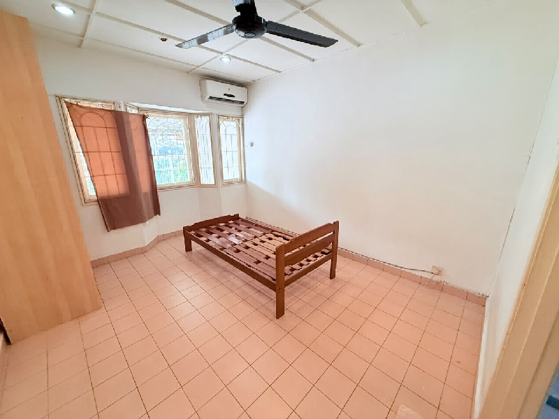 FOR SALE | FREEHOLD 1.5-STOREY TERRACE HOUSE USJ 2, Subang Jaya, Selangor - photo 13