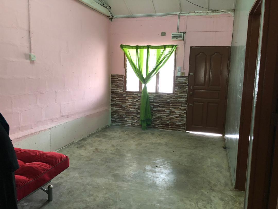 B27 Taman Desa Aman, Charok Nau - photo 2