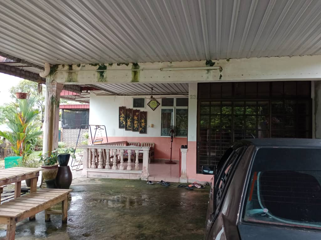 Rumah Teres Setingkat Taman Desa Aman - photo 2
