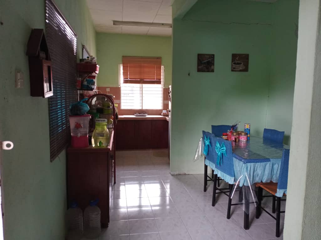 Rumah Teres Setingkat Taman Desa Aman - photo 9