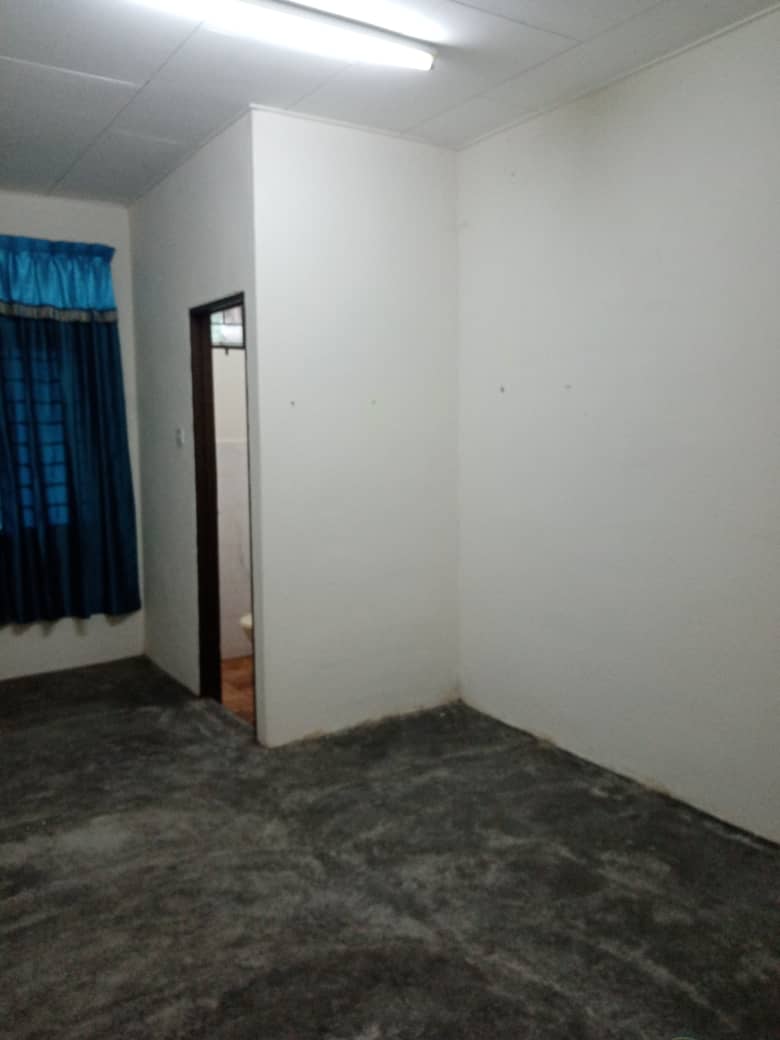 Rumah Teres Taman Desa Aman - photo 5