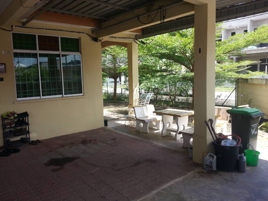 TAMAN UNIVERSITI, SEMELING - photo 2