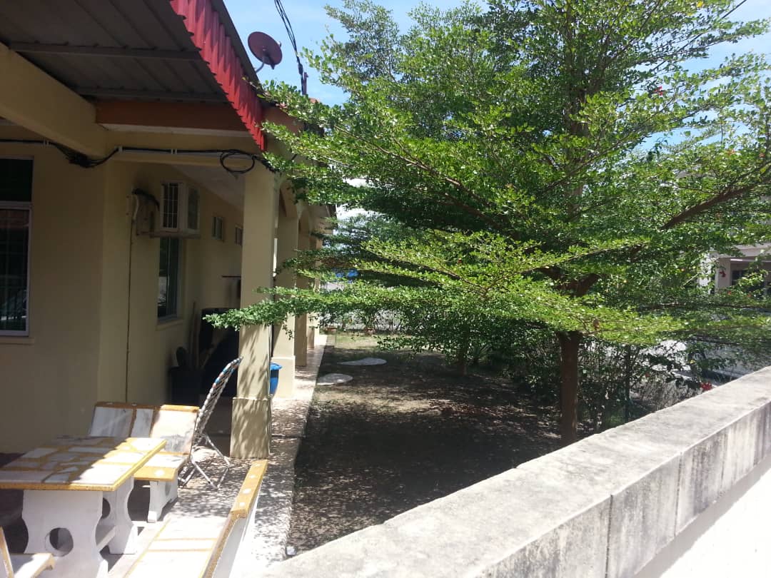 TAMAN UNIVERSITI, SEMELING - photo 6