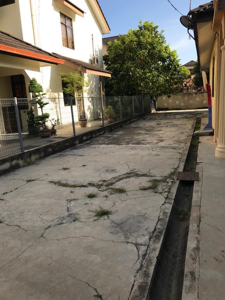 BUNGLOW CORNER TAMAN CENGAL - photo 7