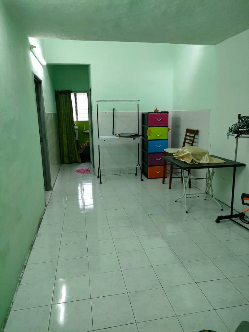 SINGLE STOREY TERES TAMAN SRI KOBIS, LUNAS - photo 5