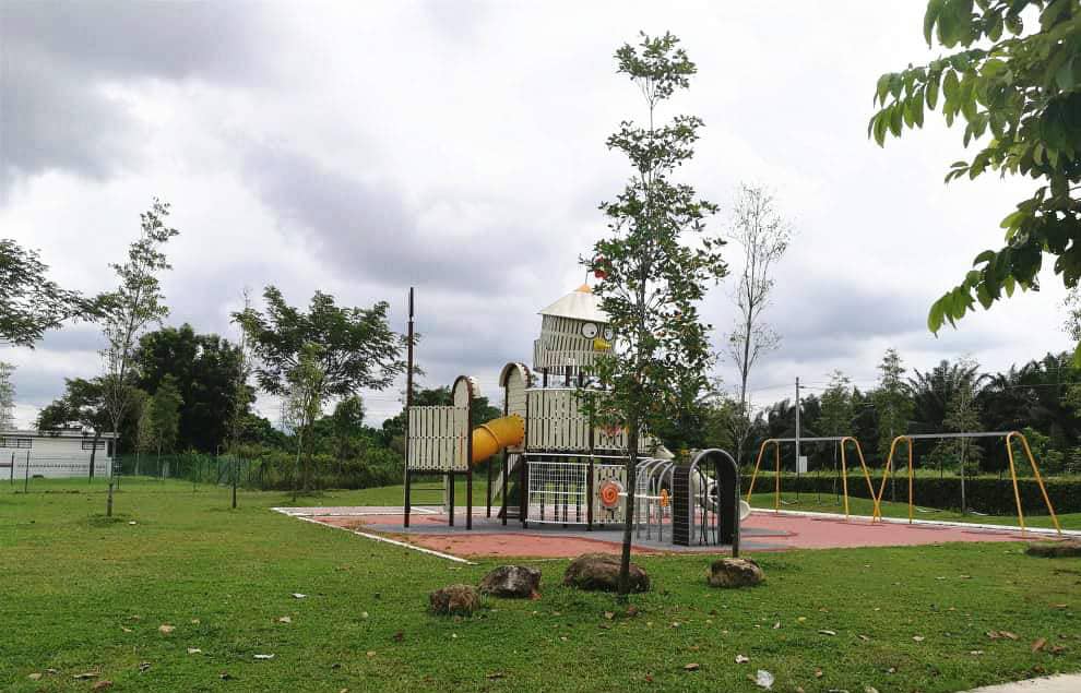 Single Storey Terrace at Taman Hijauan Valdor - photo 7
