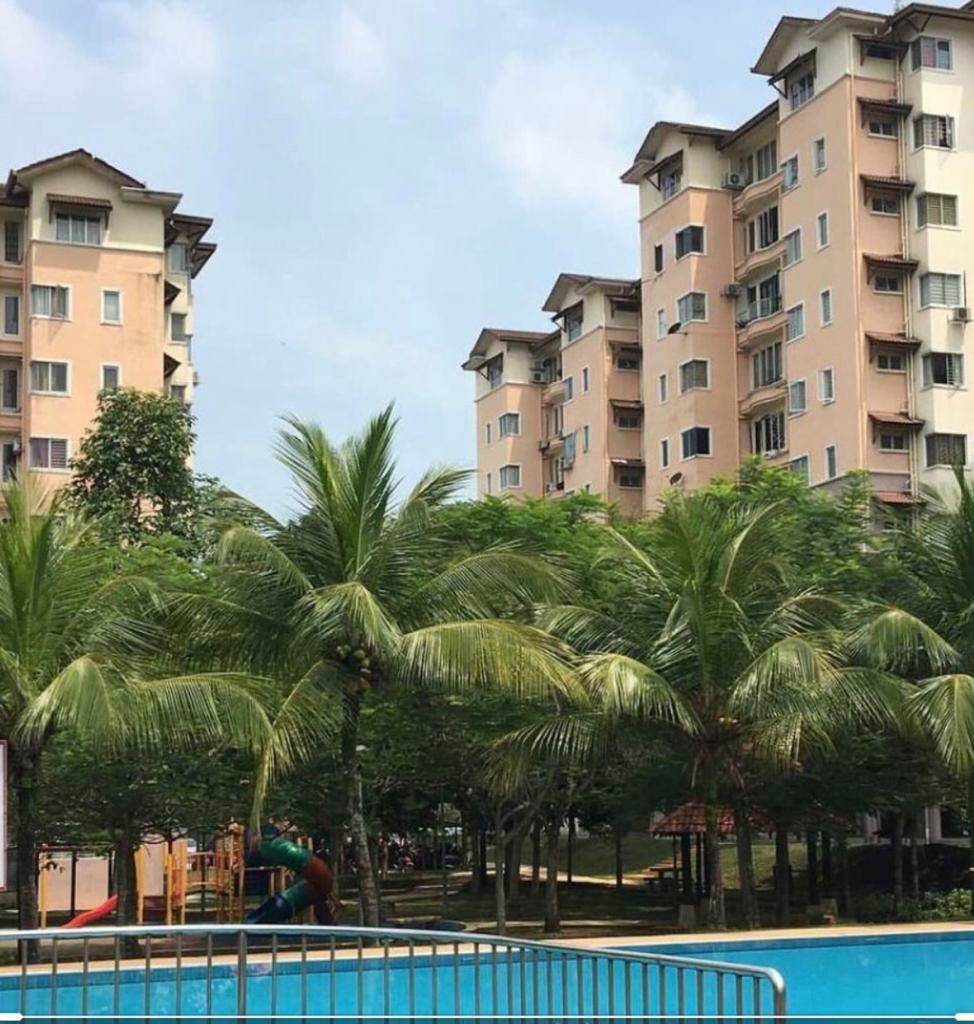 De Rozelle Condominium Kota Damansara - photo 1