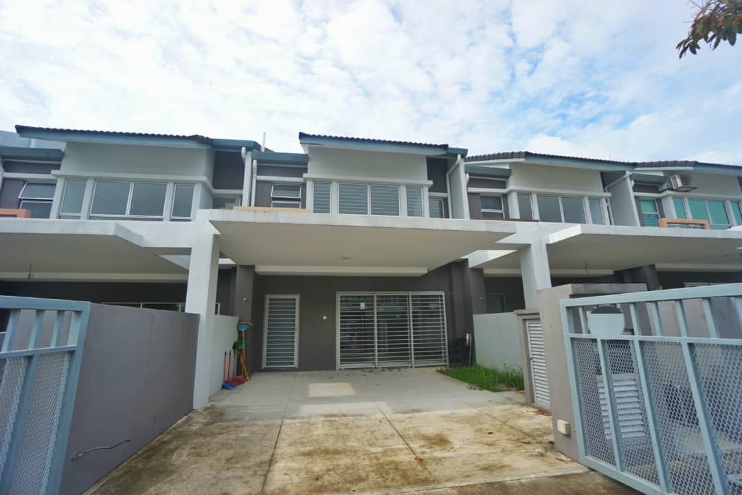 Double Storey Serene Heights, Semenyih Near Bangi