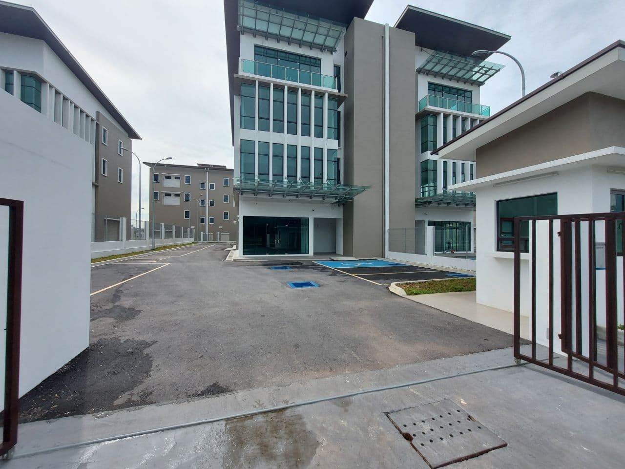 New Light Industry Factory Glenmarie Shah Alam - photo 1