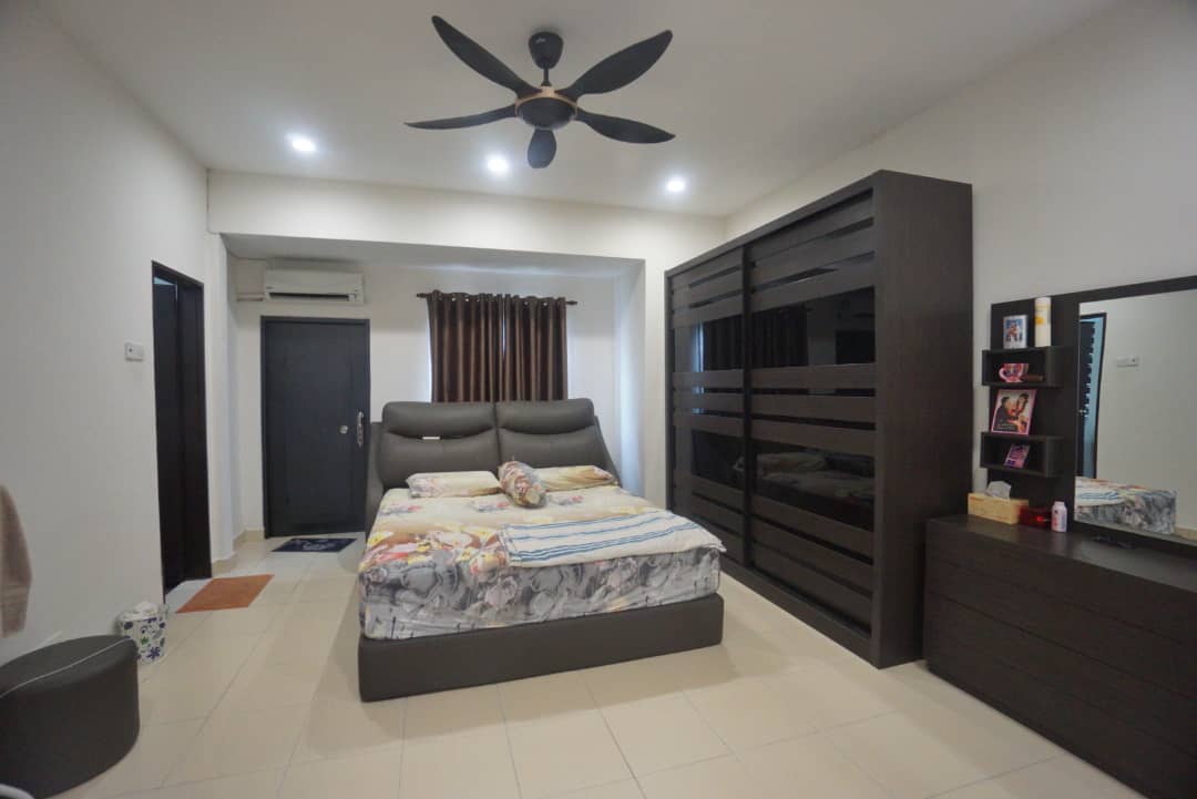 RENOVATED End Lot 2 Stry House Bdr Putera 2 Klang - photo 13