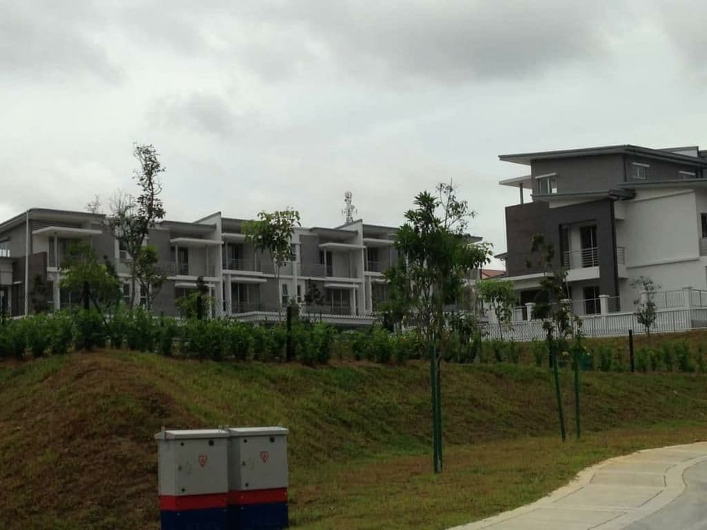 2 n Half Storey NON BUMI Sunway Alam Suria Sek U10 - photo 2