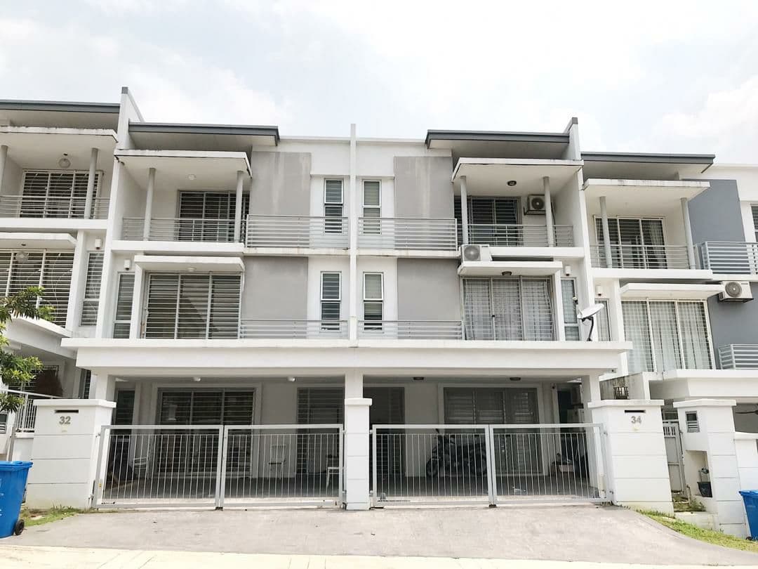 2 n Half Stry Linked House Sunway Alam Suria