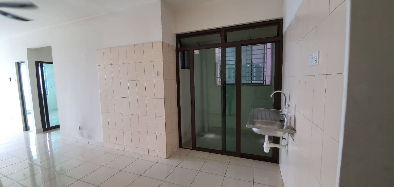 Indah Alam Condo Seksyen 22 Shah Alam - photo 4