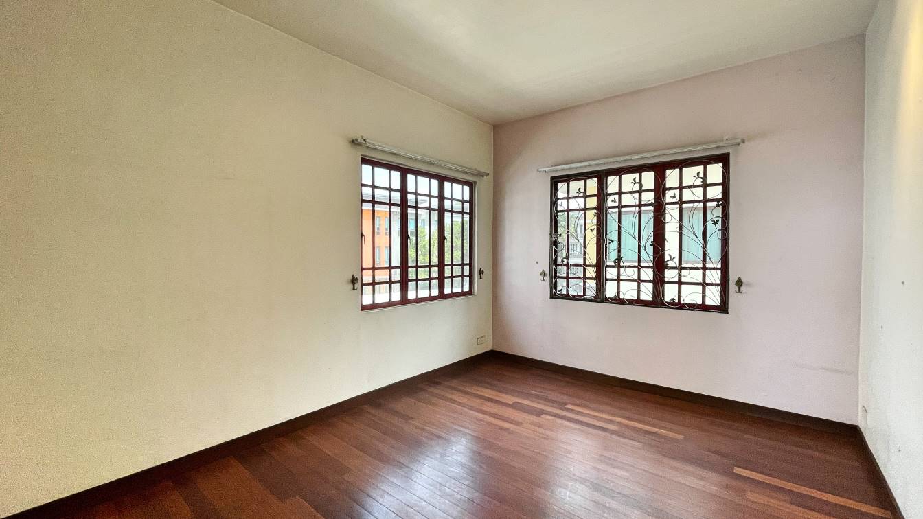 2 n Half Stry Bungalow  Jalan Mihrab Bkt Jelutong - photo 10
