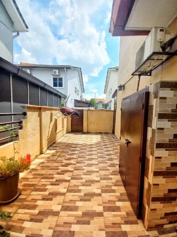KEMUNING GREENHILLS 2,BUKIT RIMAU KOTA KEMUNING END LOT DOUBLE STOREY - photo 4