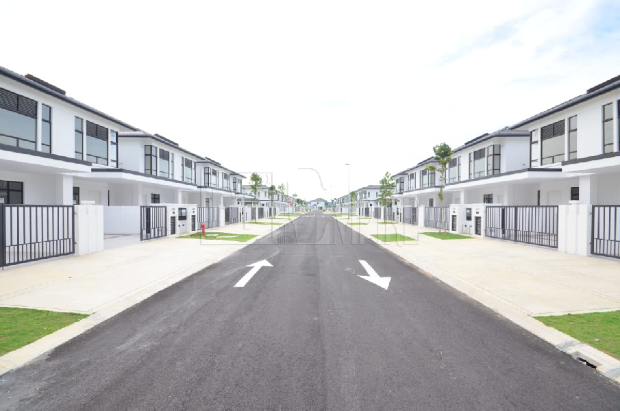 GRAHAM GARDEN ECO GRANDUER RENOVATED PUNCAK ALAM