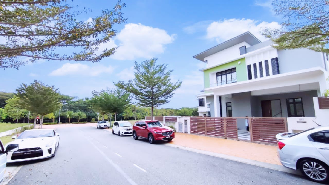 BUNGALOW DOUBLE STOREY CASA SUTRA SETIA ALAM - photo 2