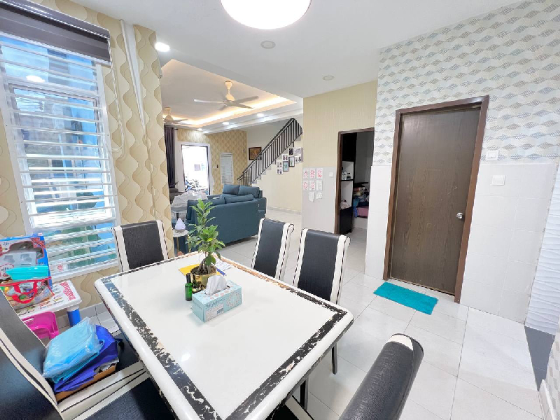 END LOT DOUBLE STOREY MERANTI HILL PARK PUNCAK ALAM - photo 4