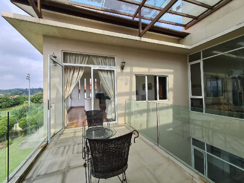 MODERN AND BEAUTIFUL BUNGALOW MONTEREZ GOLF CLUB SEKSYEN U9 SHAH ALAM - photo 3