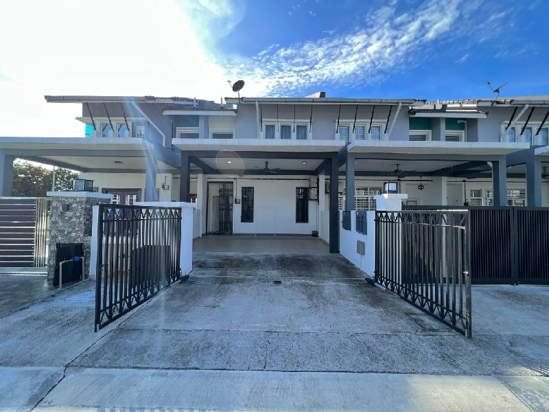 DOUBLE STOREY KAMPUNG LOMBONG SEKSYEN 29 SHAH ALAM