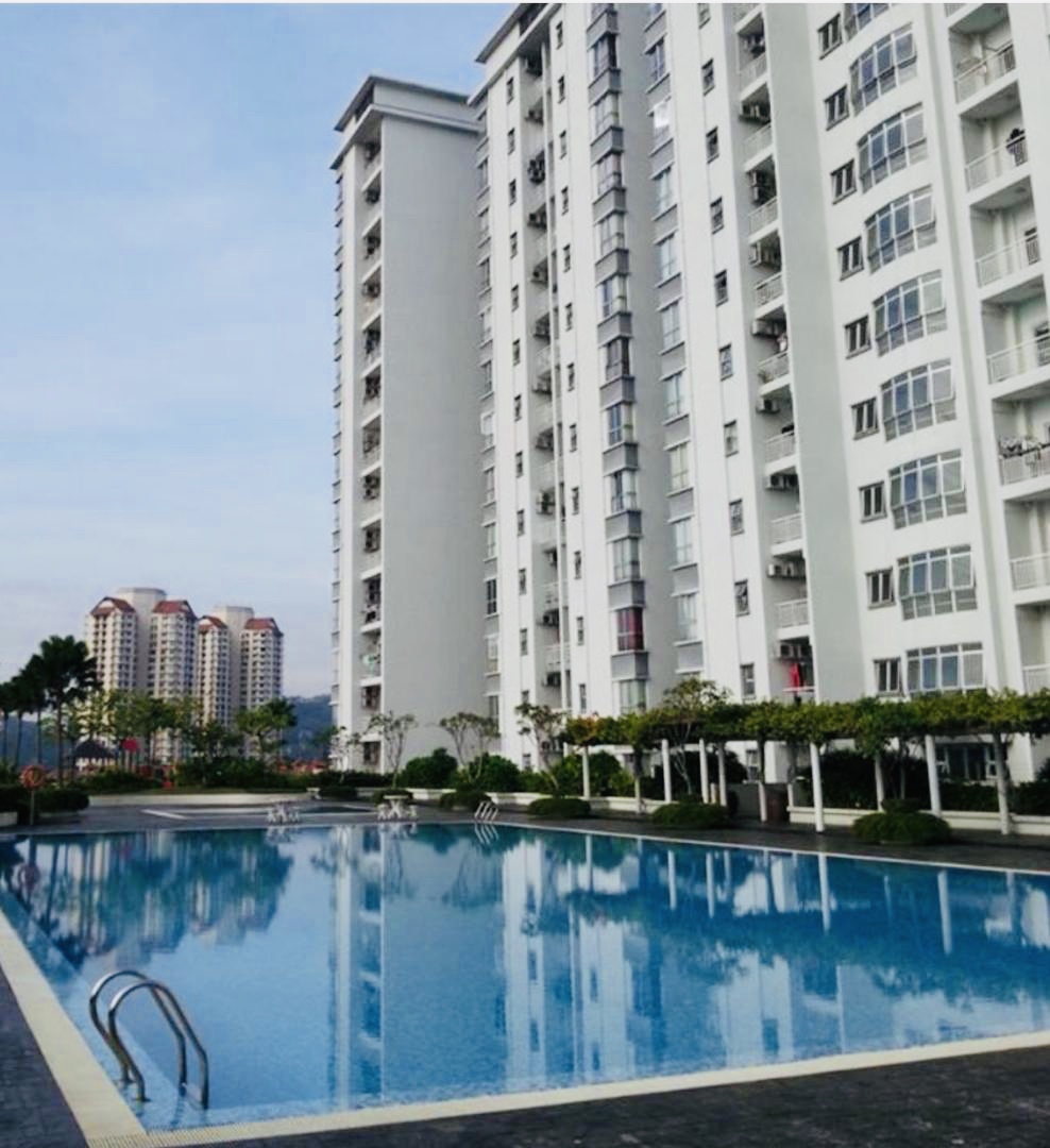 Plaza Manjalara Apartment - photo 2