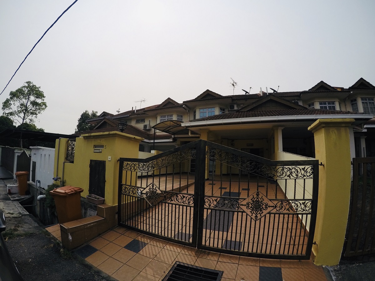 GOOD DEALS Double Storey House Kota Damansara