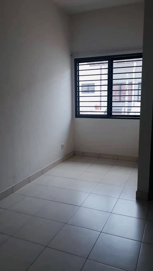 BELOW MARKET VALUE Double Sty Bandar Puteri Klang - photo 5