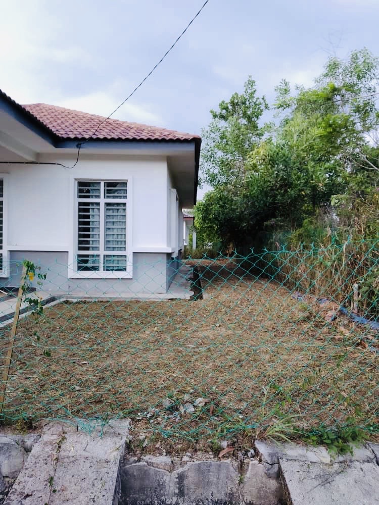 Single Sty Bungalow Bandar Tasik Senangin Lenggeng