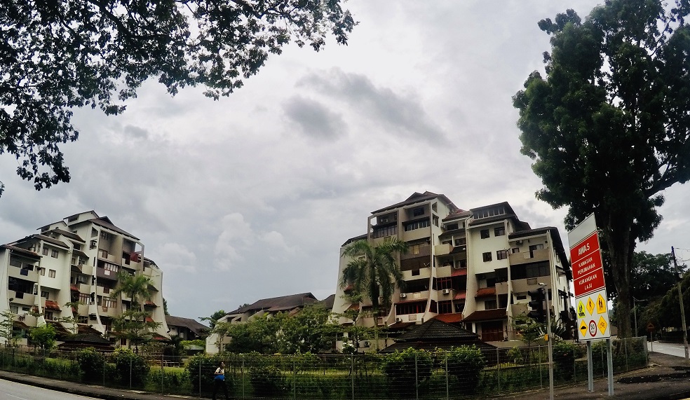 Trellises TTDI Apartment Tmn Tun Dr Ismail KL - photo 3